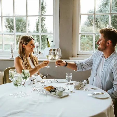 Bubble Tent & Private Wellness Schloss