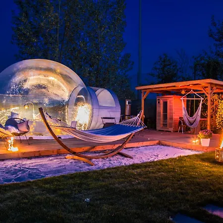 Lyxtält Bubble Tent & Private Wellness Schloss