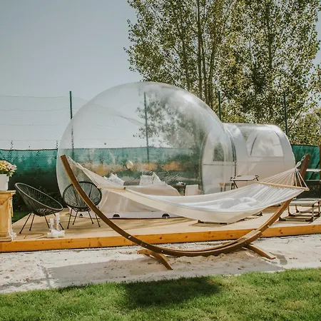 Bubble Tent & Private Wellness Schloss *