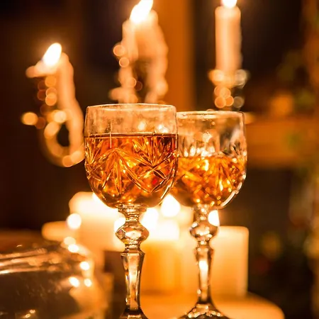 Bubble Tent & Private Wellness Schloss Lyxtält