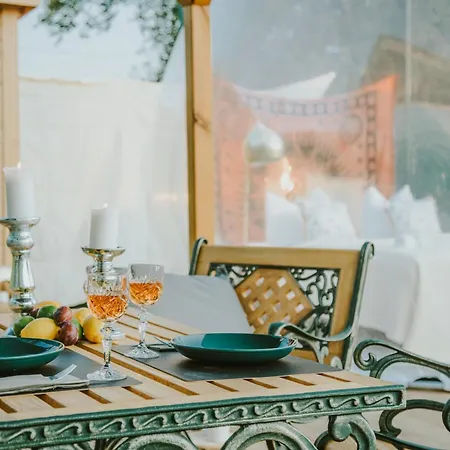 Bubble Tent & Private Wellness Schloss Роскошный шатер Krugsdorf