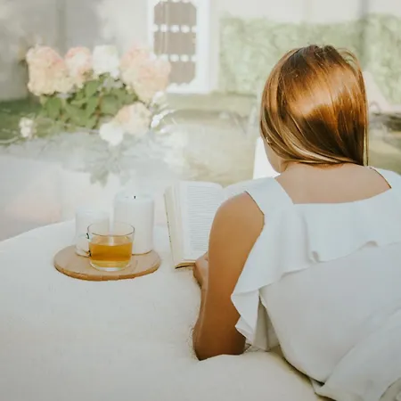 Bubble Tent & Private Wellness Schloss Lyxtält *