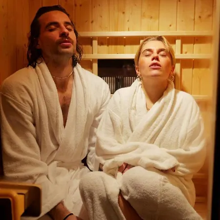 Bubble Tent & Private Wellness Schloss Роскошный шатер