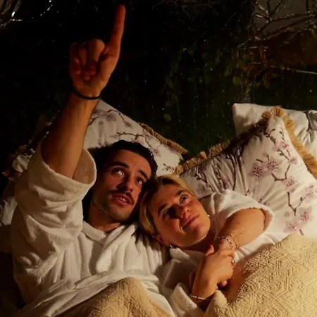 Bubble Tent & Private Wellness Schloss * Krugsdorf