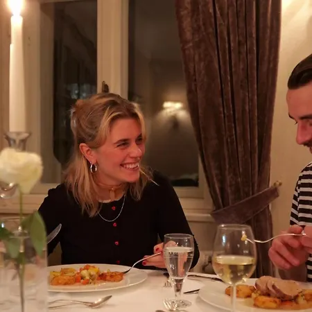 Bubble Tent & Private Wellness Schloss *